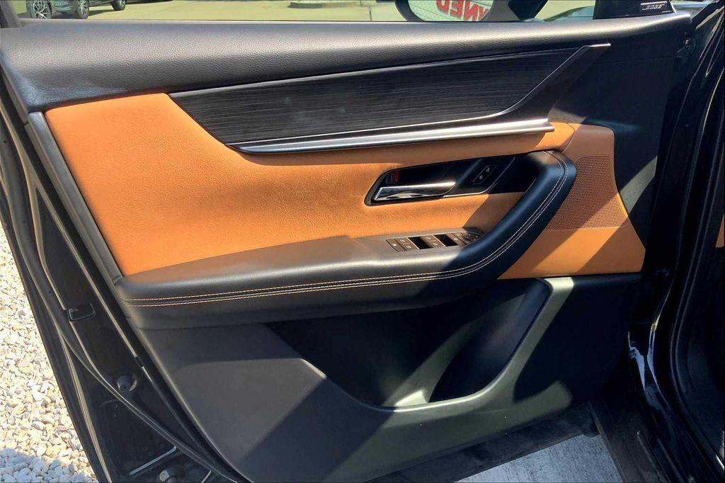 new 2025 Mazda CX-70 car, priced at $57,495