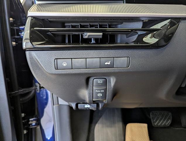 new 2025 Nissan Murano car, priced at $41,175