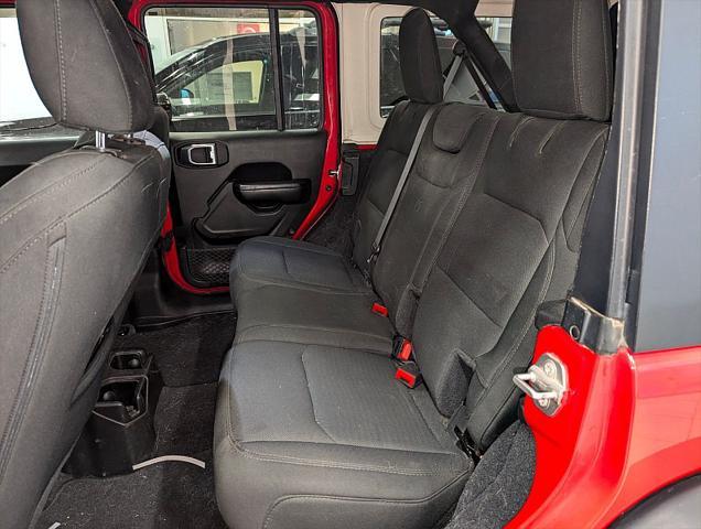 used 2021 Jeep Wrangler Unlimited car, priced at $33,755