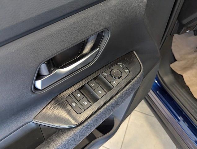 new 2025 Nissan Kicks car, priced at $26,679
