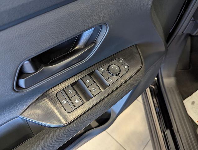 new 2025 Nissan Kicks car, priced at $24,428