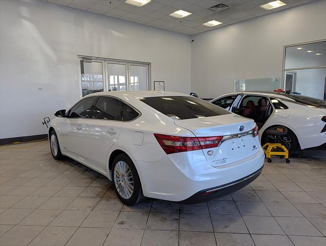 used 2018 Toyota Avalon Hybrid car, priced at $21,999