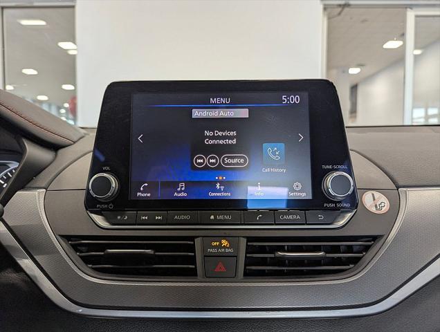used 2023 Nissan Altima car, priced at $20,885