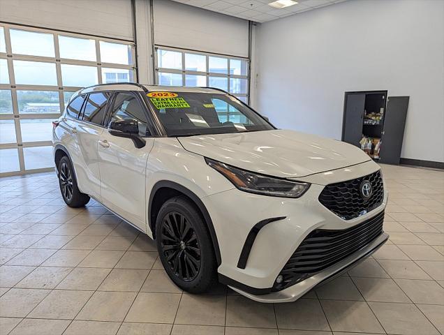used 2023 Toyota Highlander car, priced at $41,775