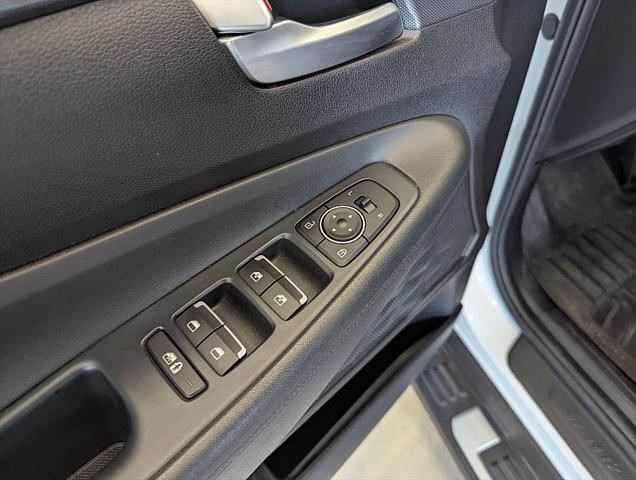 used 2022 Hyundai Santa Fe car, priced at $24,455