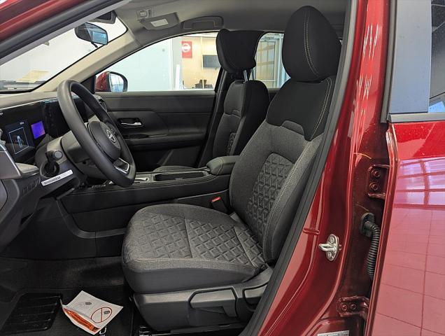 new 2025 Nissan Kicks car, priced at $27,810