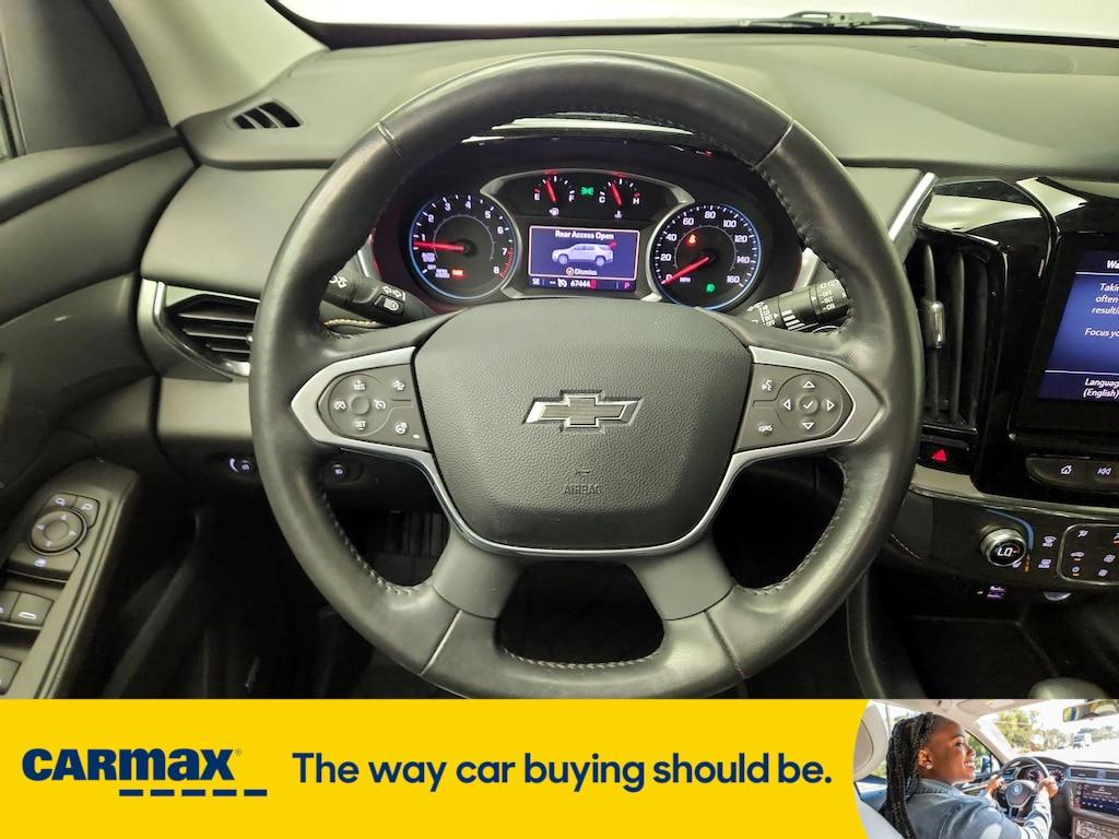 used 2021 Chevrolet Traverse car, priced at $28,998