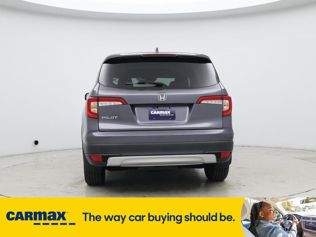 used 2022 Honda Pilot car, priced at $30,998