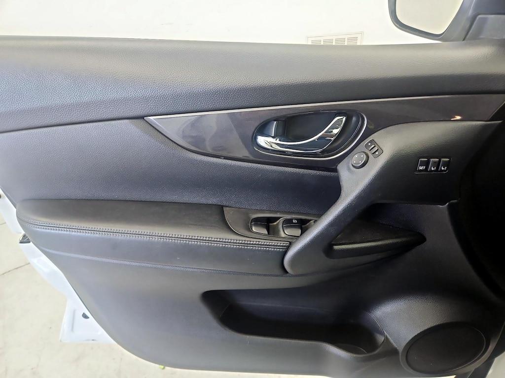 used 2018 Nissan Rogue car, priced at $17,998
