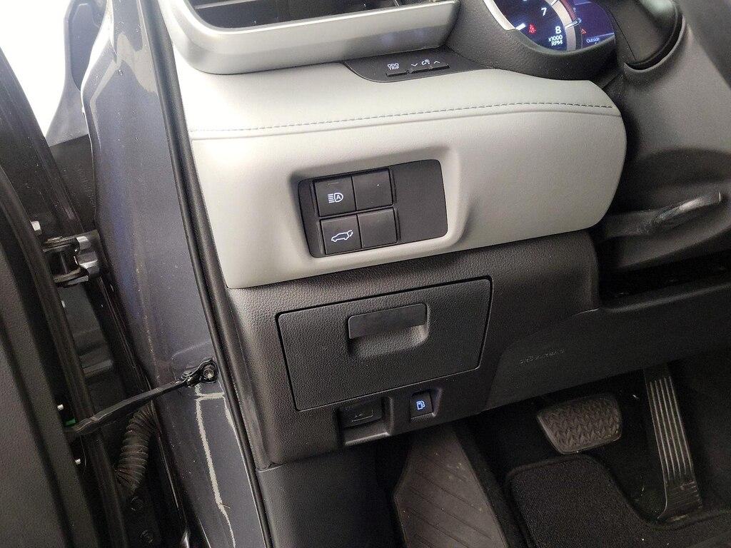 used 2020 Toyota Highlander car, priced at $33,998