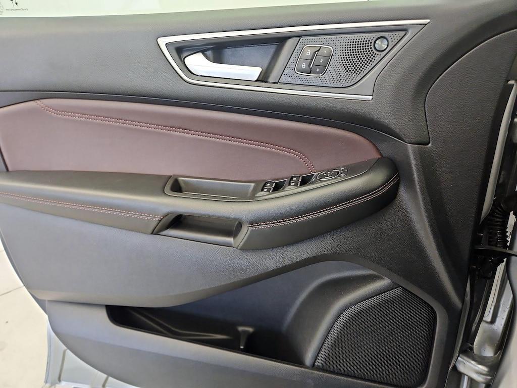 used 2022 Ford Edge car, priced at $32,998