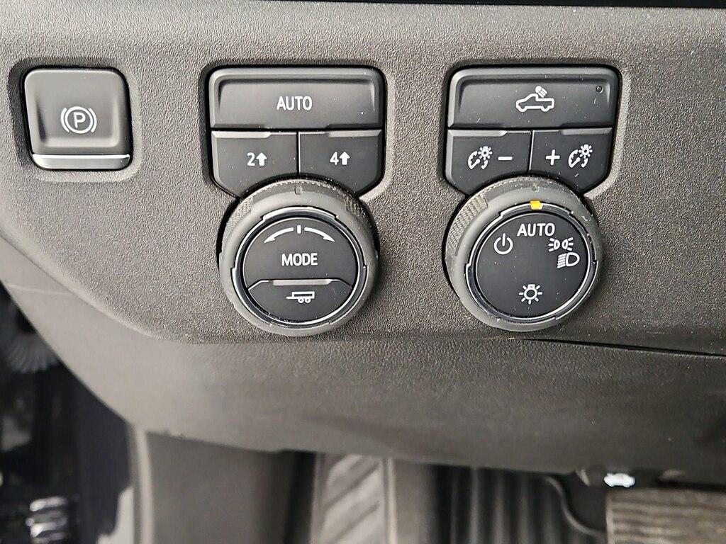 used 2023 Chevrolet Silverado 1500 car, priced at $38,998