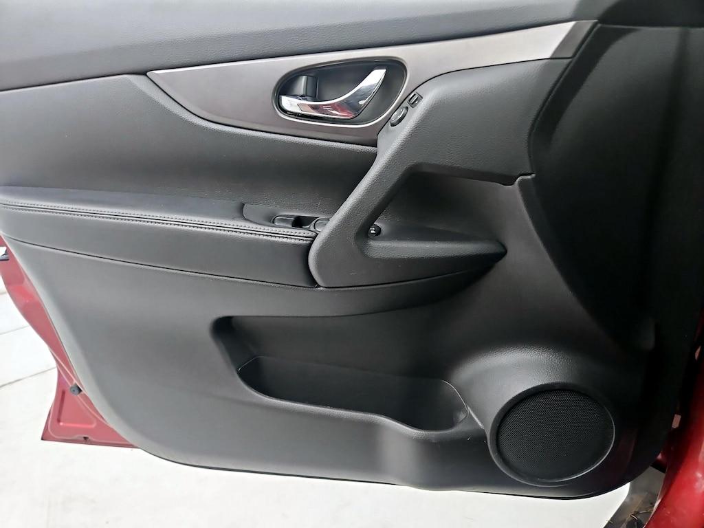 used 2014 Nissan Rogue car, priced at $12,998