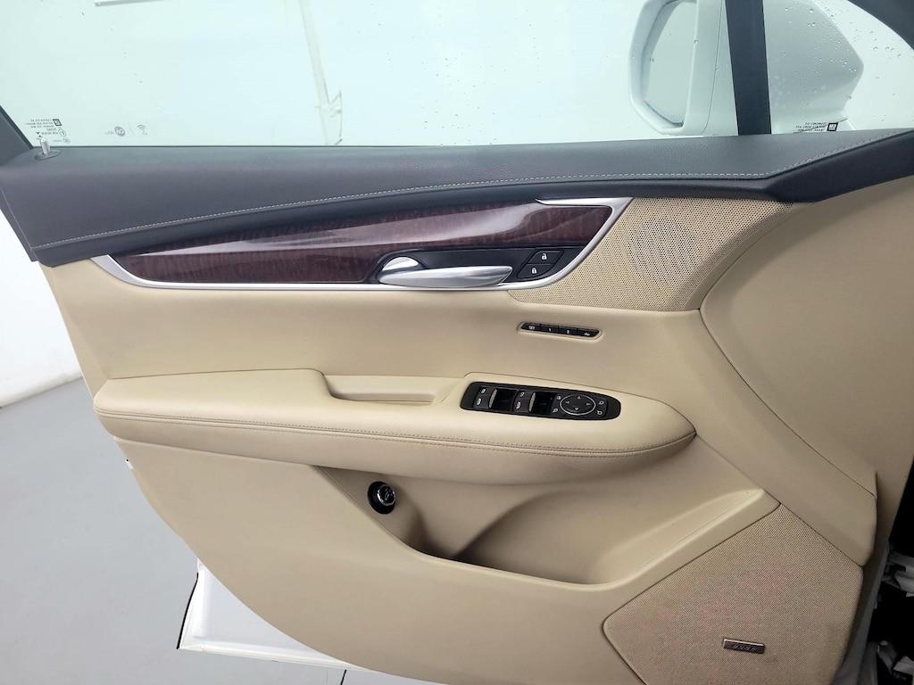 used 2017 Cadillac XT5 car, priced at $18,998