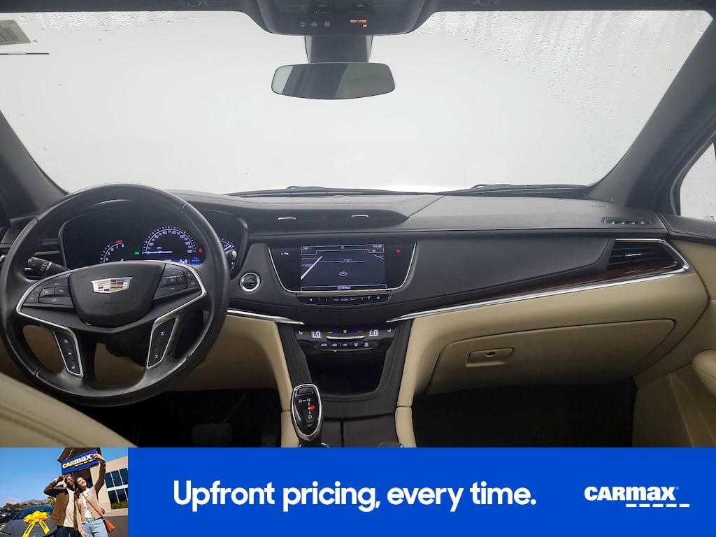 used 2017 Cadillac XT5 car, priced at $18,998
