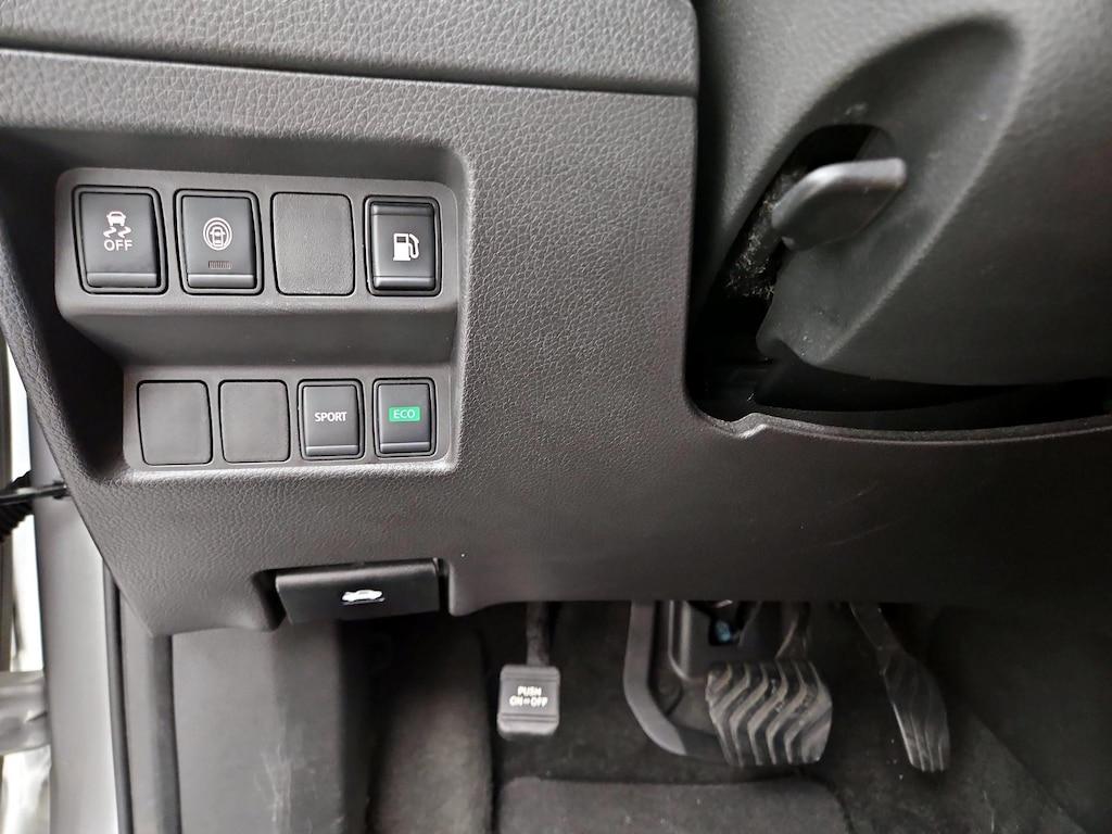 used 2020 Nissan Rogue car, priced at $17,998