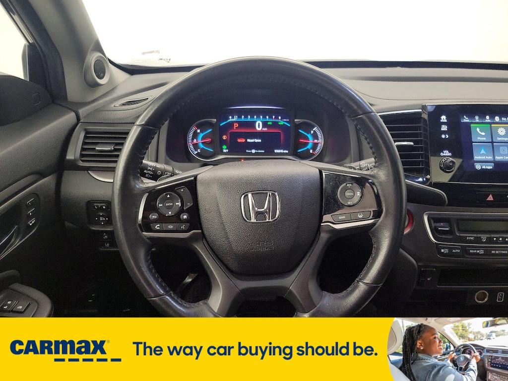 used 2022 Honda Pilot car, priced at $29,998