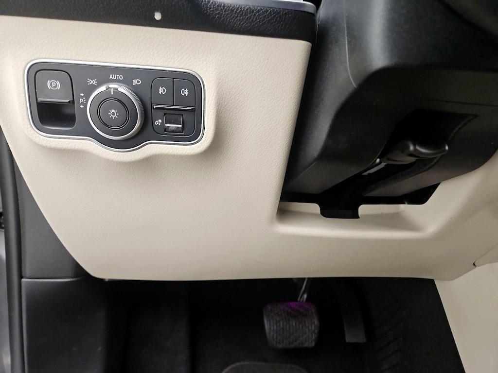 used 2021 Mercedes-Benz GLB 250 car, priced at $27,998