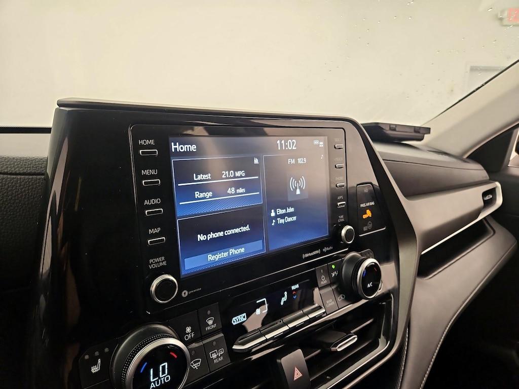 used 2022 Toyota Highlander car, priced at $37,998