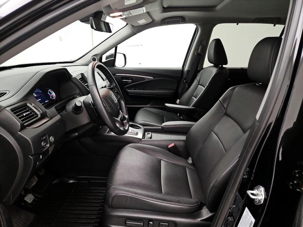 used 2022 Honda Pilot car, priced at $34,998