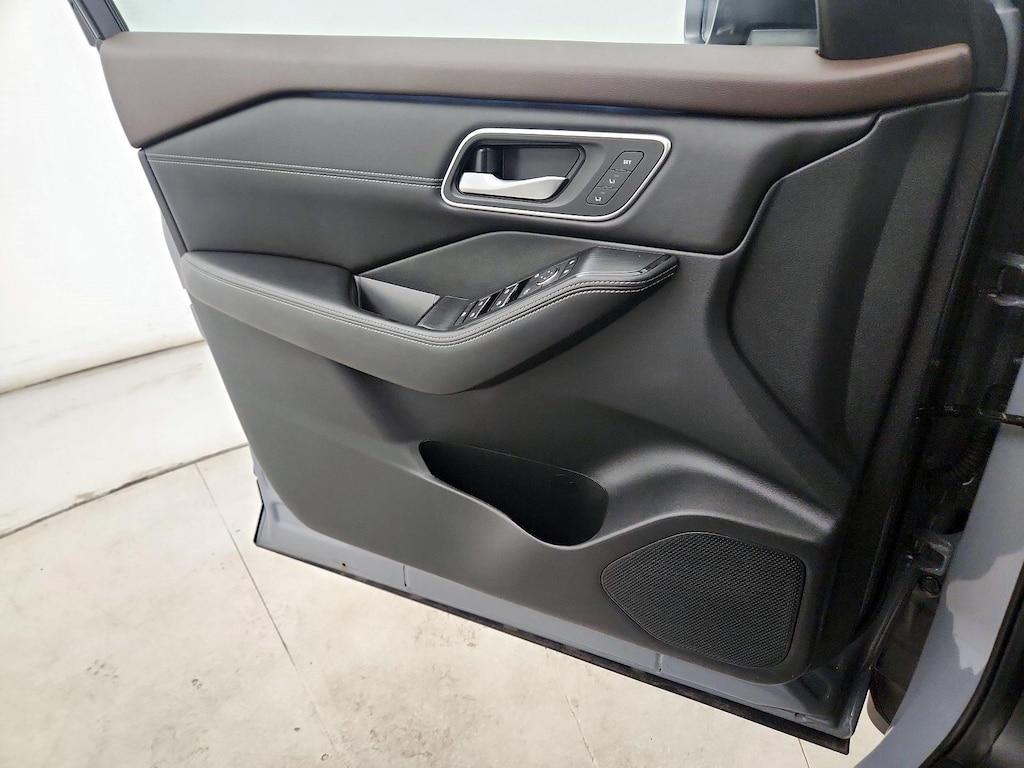 used 2022 Nissan Rogue car, priced at $29,998