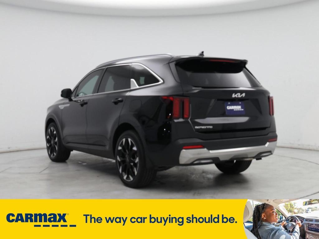 used 2025 Kia Sorento car, priced at $36,998