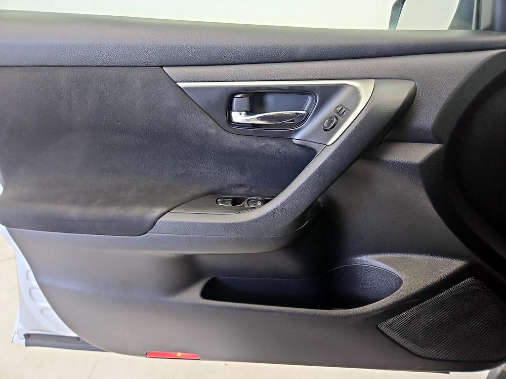 used 2015 Nissan Altima car, priced at $12,998