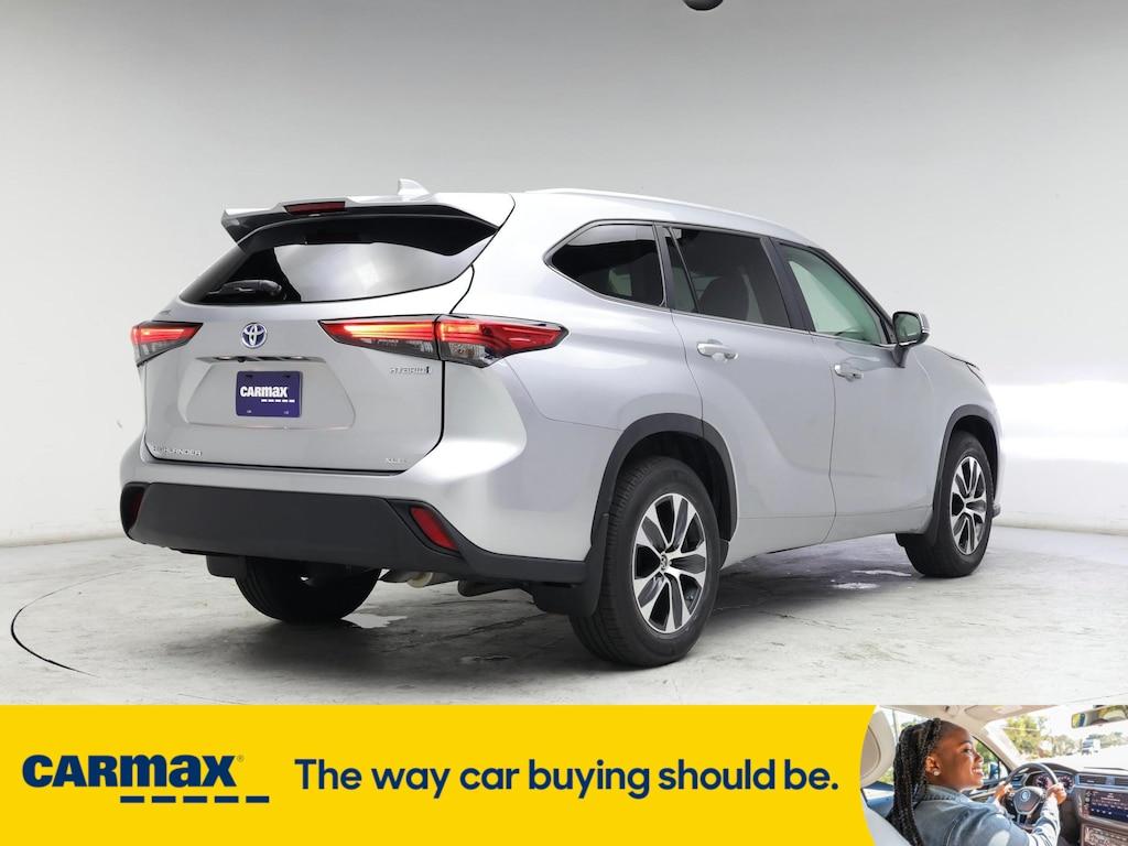 used 2023 Toyota Highlander Hybrid car, priced at $41,998