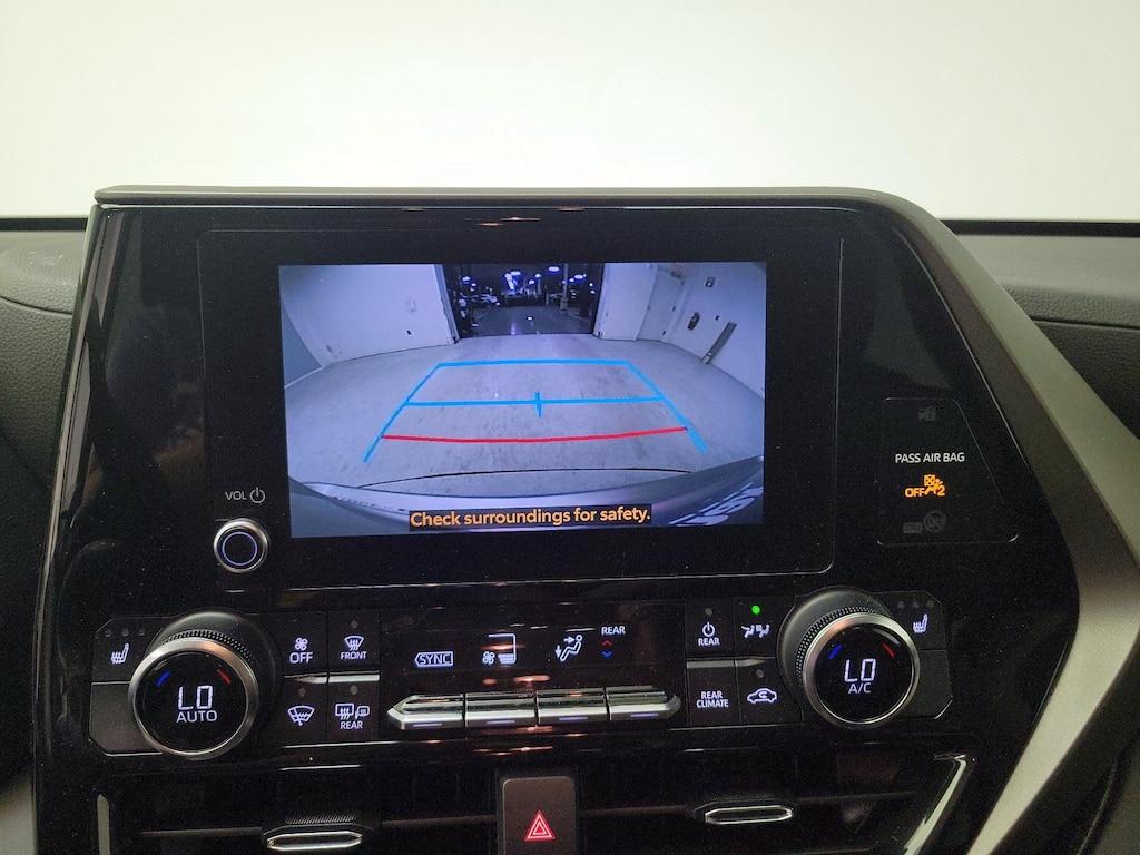 used 2023 Toyota Highlander Hybrid car, priced at $41,998