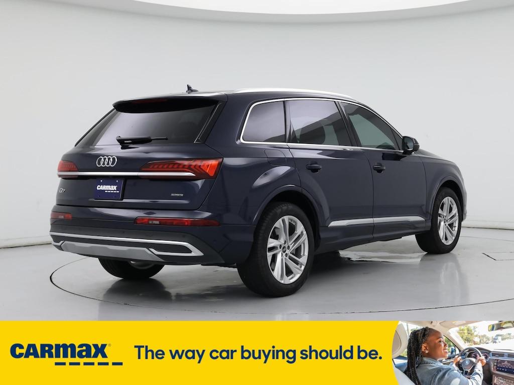 used 2023 Audi Q7 car, priced at $52,998