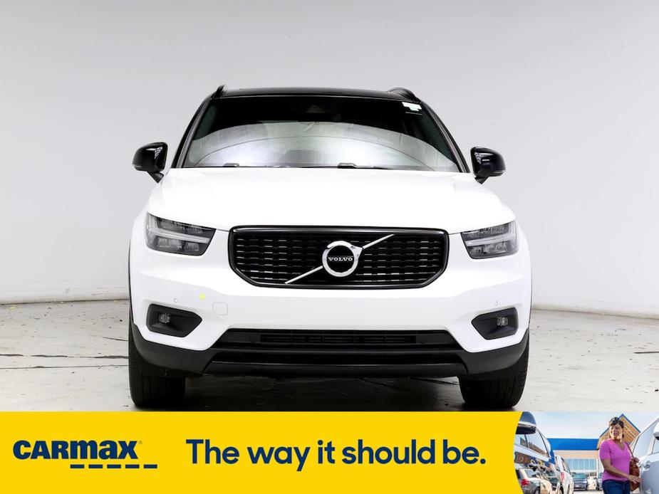 used 2021 Volvo XC40 car, priced at $29,998