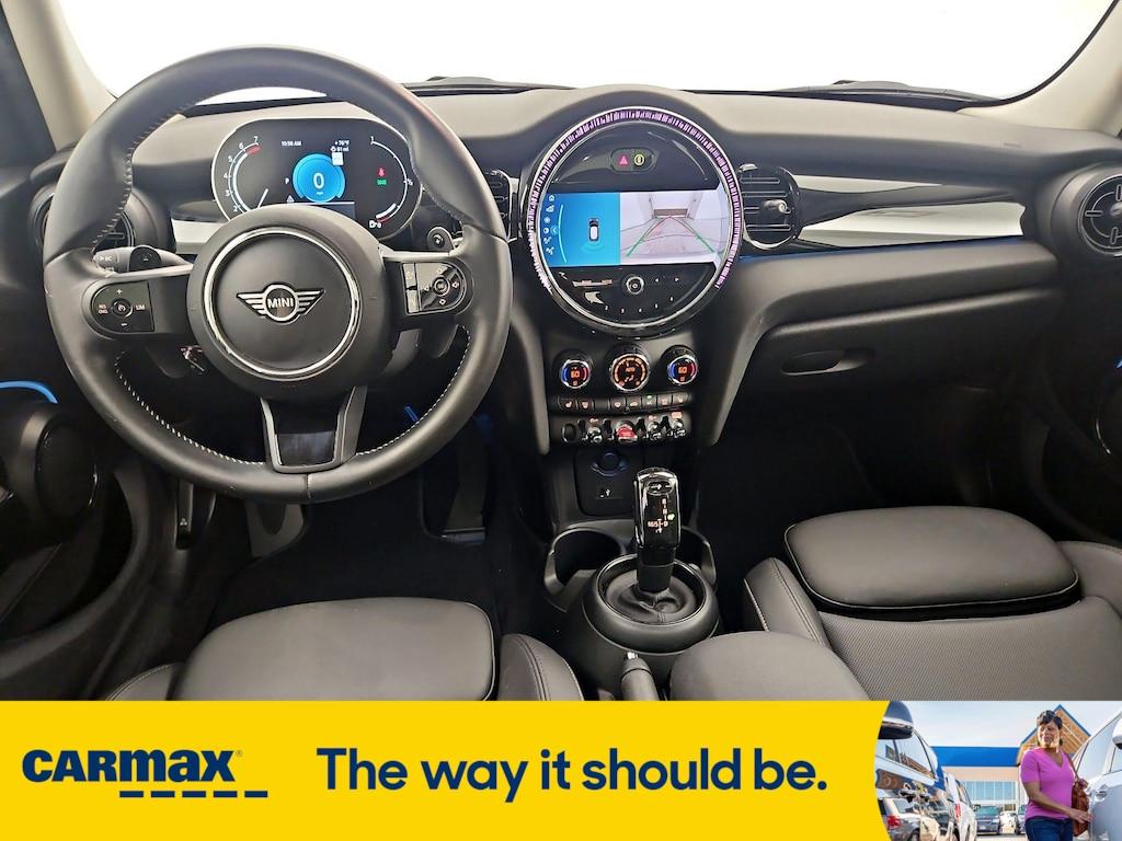 used 2023 MINI Hardtop car, priced at $26,998