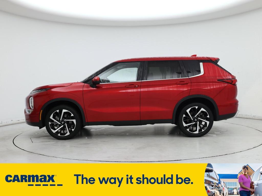 used 2024 Mitsubishi Outlander car, priced at $30,998