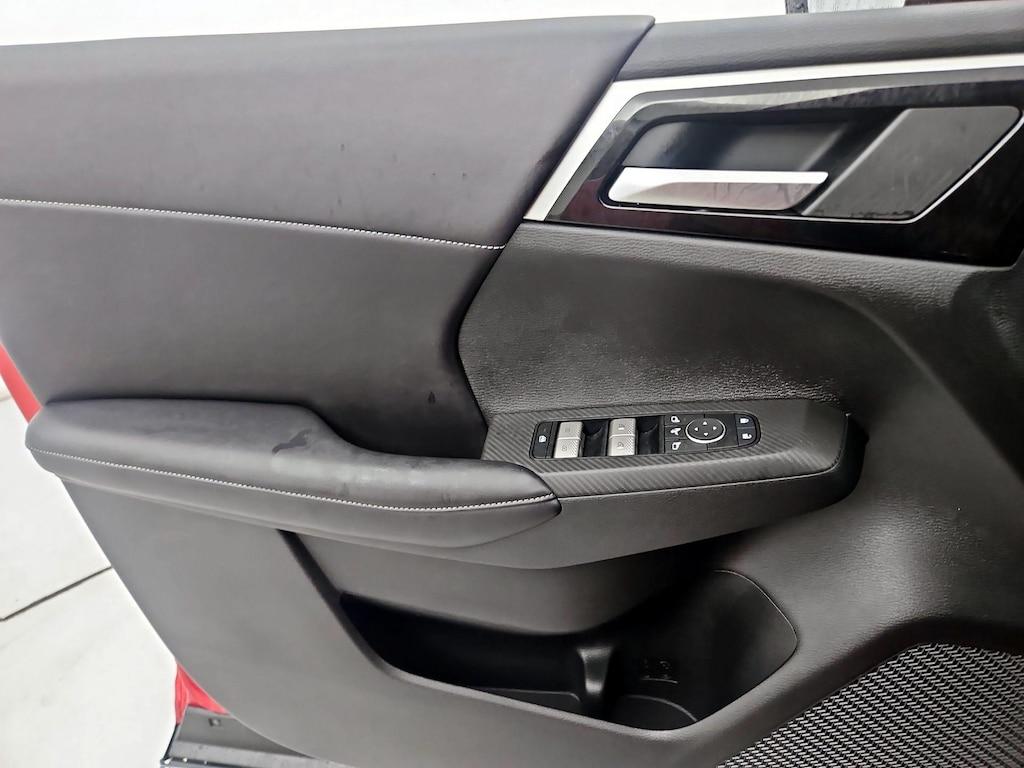used 2024 Mitsubishi Outlander car, priced at $30,998