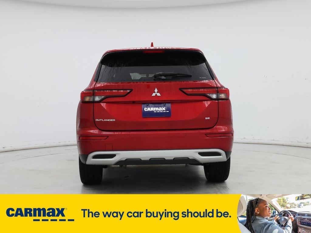 used 2024 Mitsubishi Outlander car, priced at $30,998