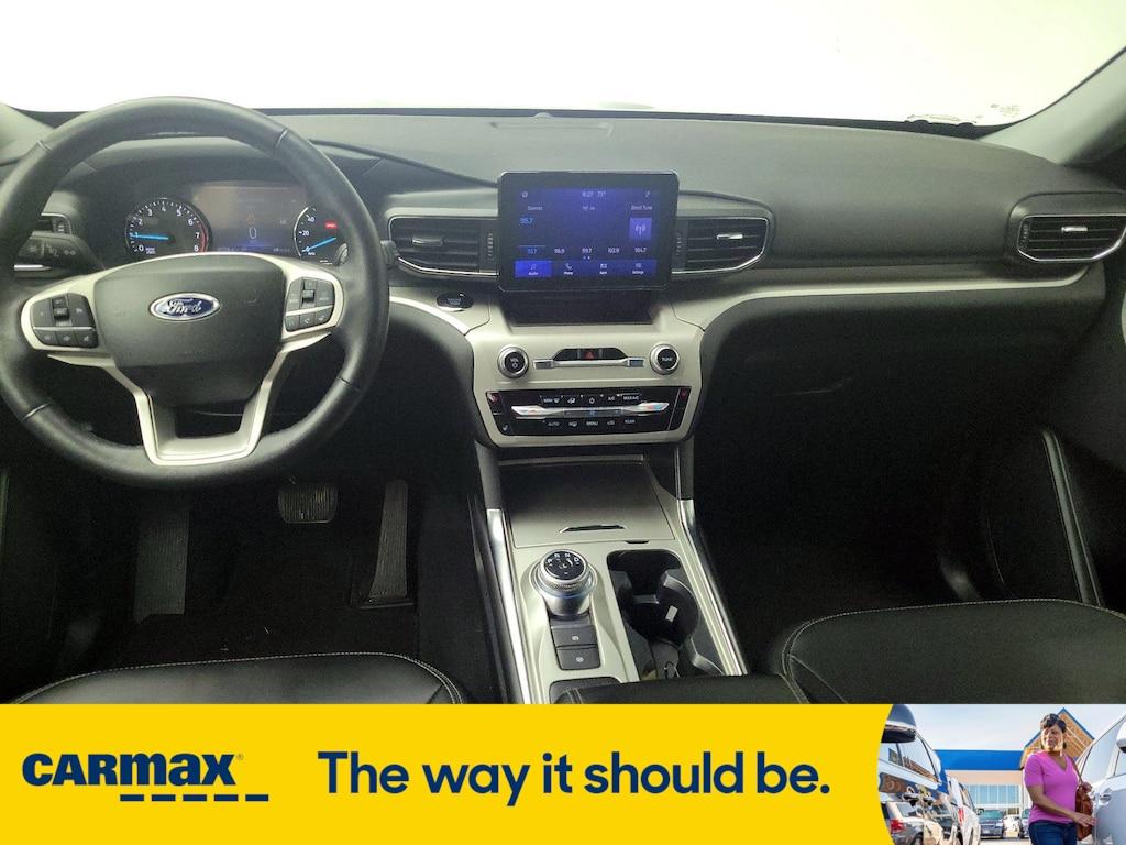 used 2024 Ford Explorer car, priced at $29,998