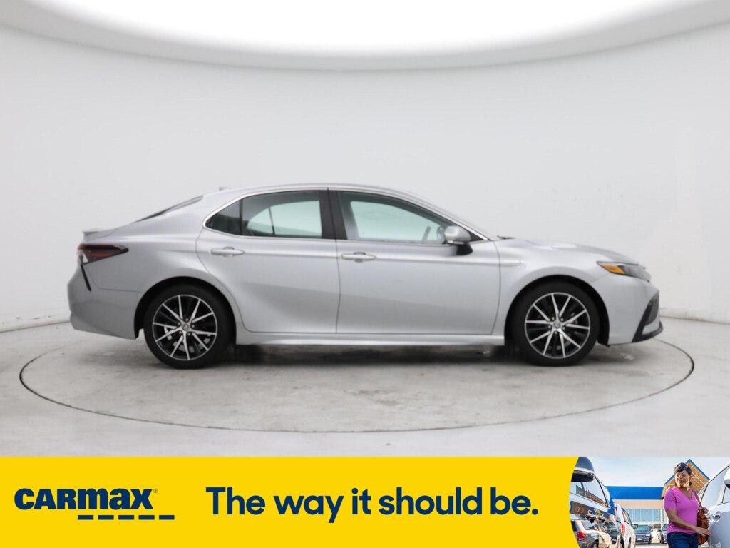 used 2021 Toyota Camry Hybrid car, priced at $27,998