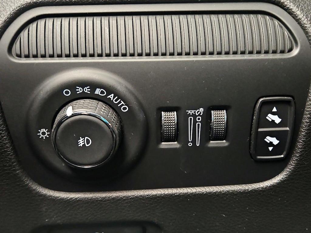 used 2024 Jeep Wagoneer L car, priced at $44,998