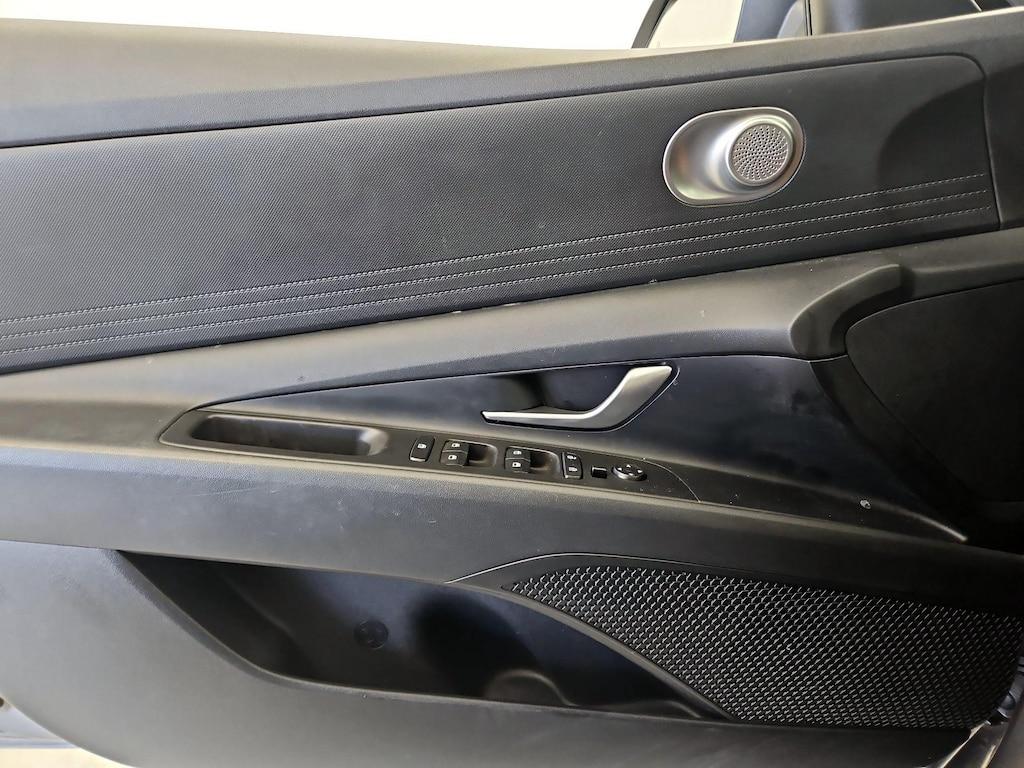 used 2022 Hyundai Elantra car, priced at $21,998