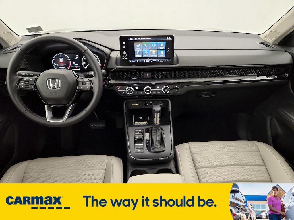 used 2025 Honda CR-V car, priced at $37,998