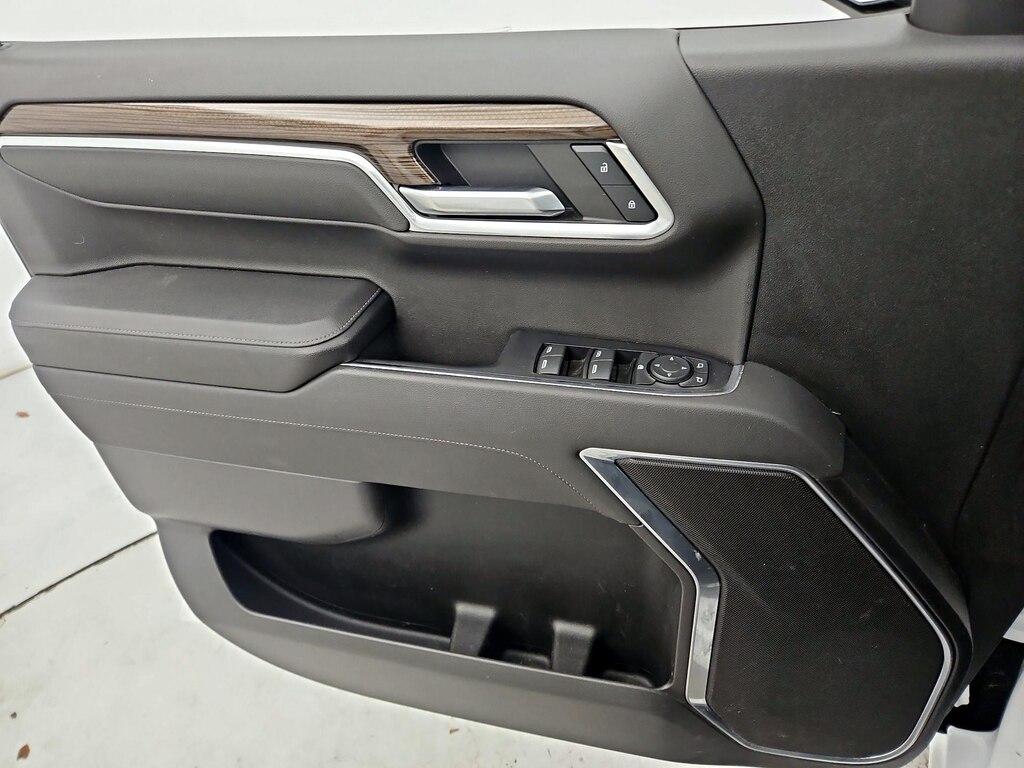 used 2022 Chevrolet Silverado 1500 car, priced at $31,998