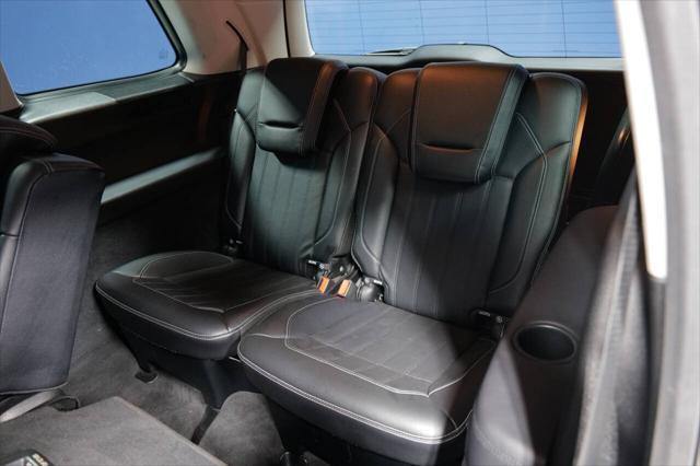 used 2014 Mercedes-Benz GL-Class car, priced at $14,999