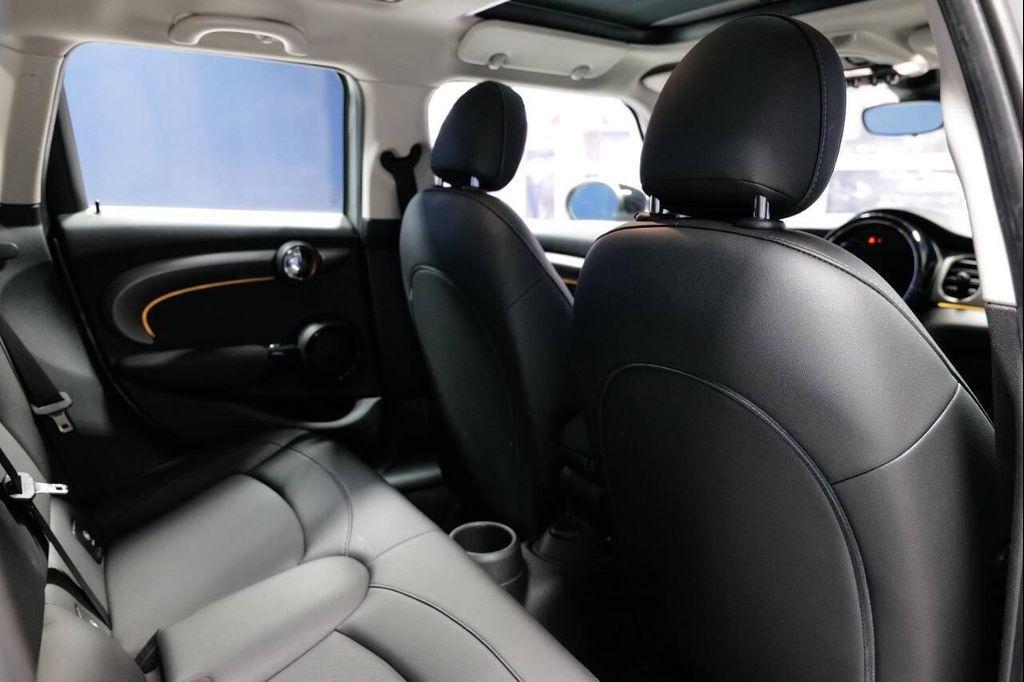 used 2022 MINI Hardtop car, priced at $21,999