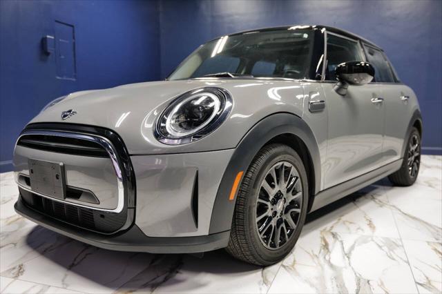 used 2022 MINI Hardtop car, priced at $24,999