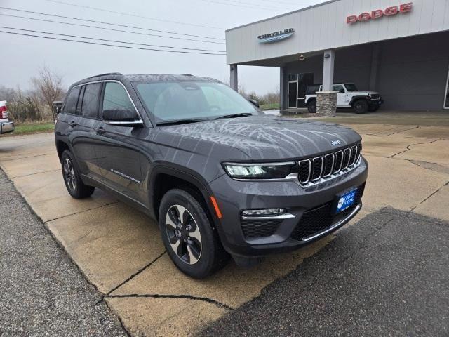 new 2024 Jeep Grand Cherokee 4xe car, priced at $53,646