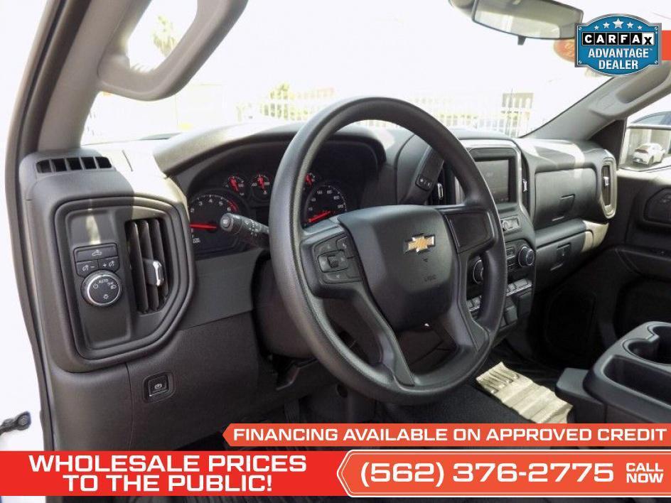 used 2024 Chevrolet Silverado 1500 car, priced at $30,999