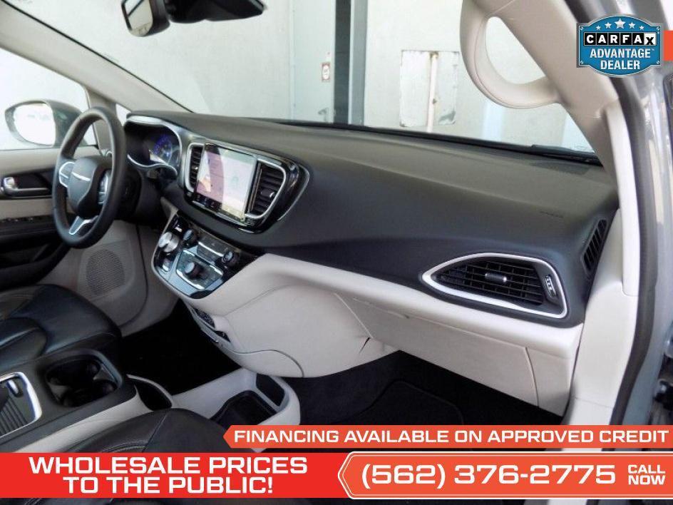 used 2022 Chrysler Pacifica car, priced at $25,999