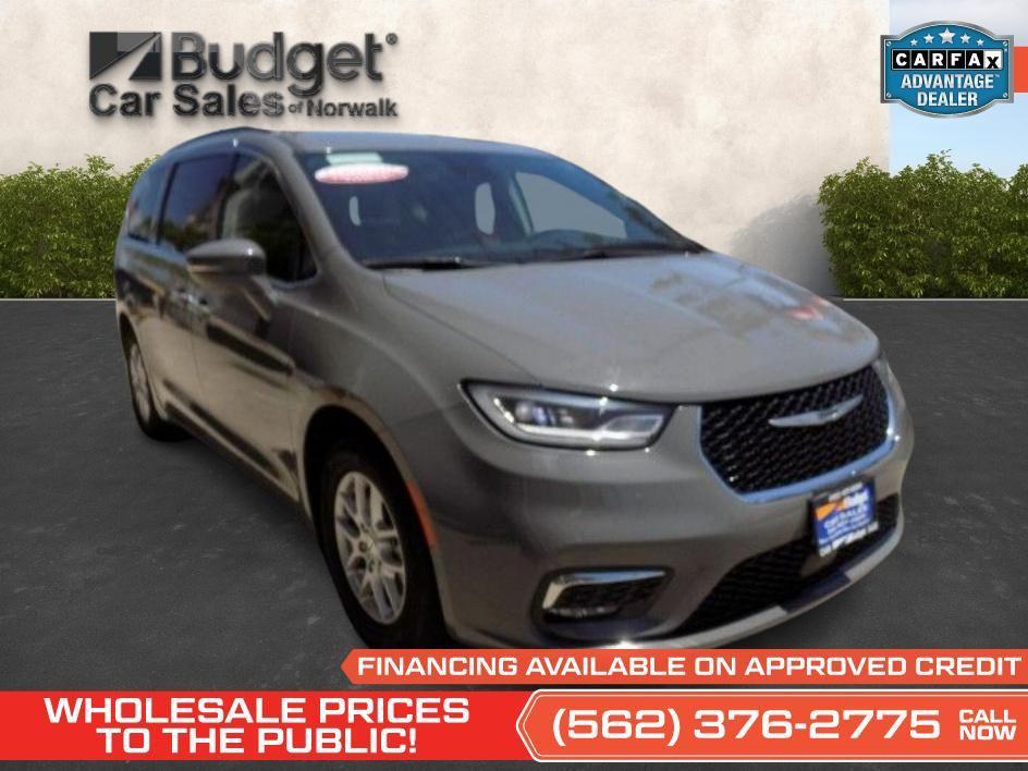 used 2022 Chrysler Pacifica car, priced at $25,999