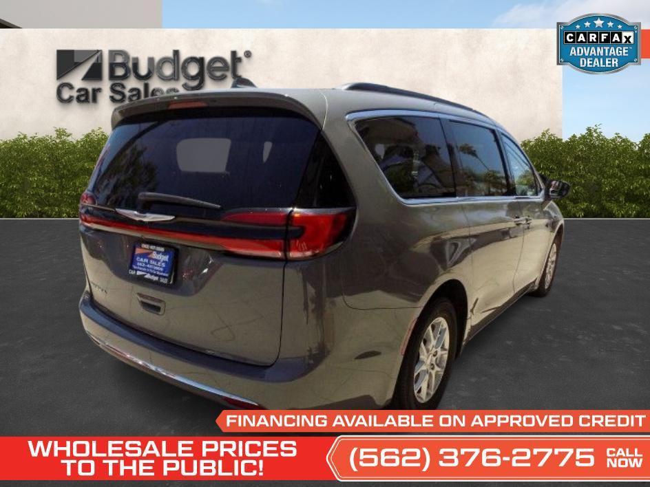 used 2022 Chrysler Pacifica car, priced at $25,999