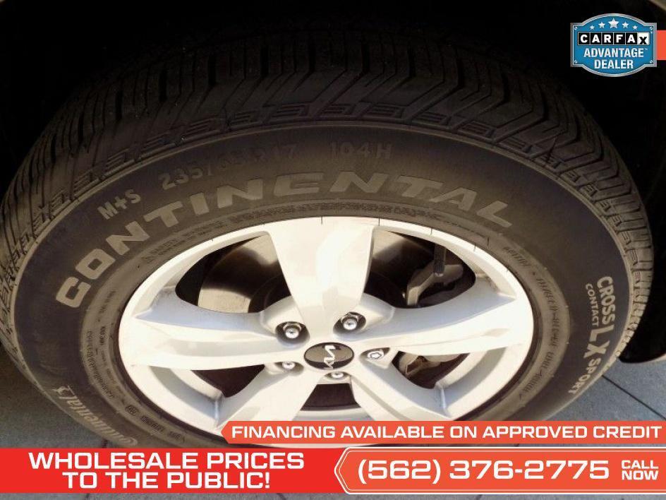 used 2023 Kia Sorento car, priced at $23,999